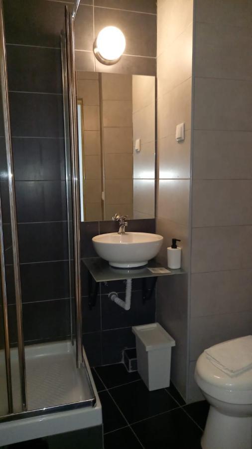 Fado Bed & Breakfast - Santos ลิสบอน ภายนอก รูปภาพ