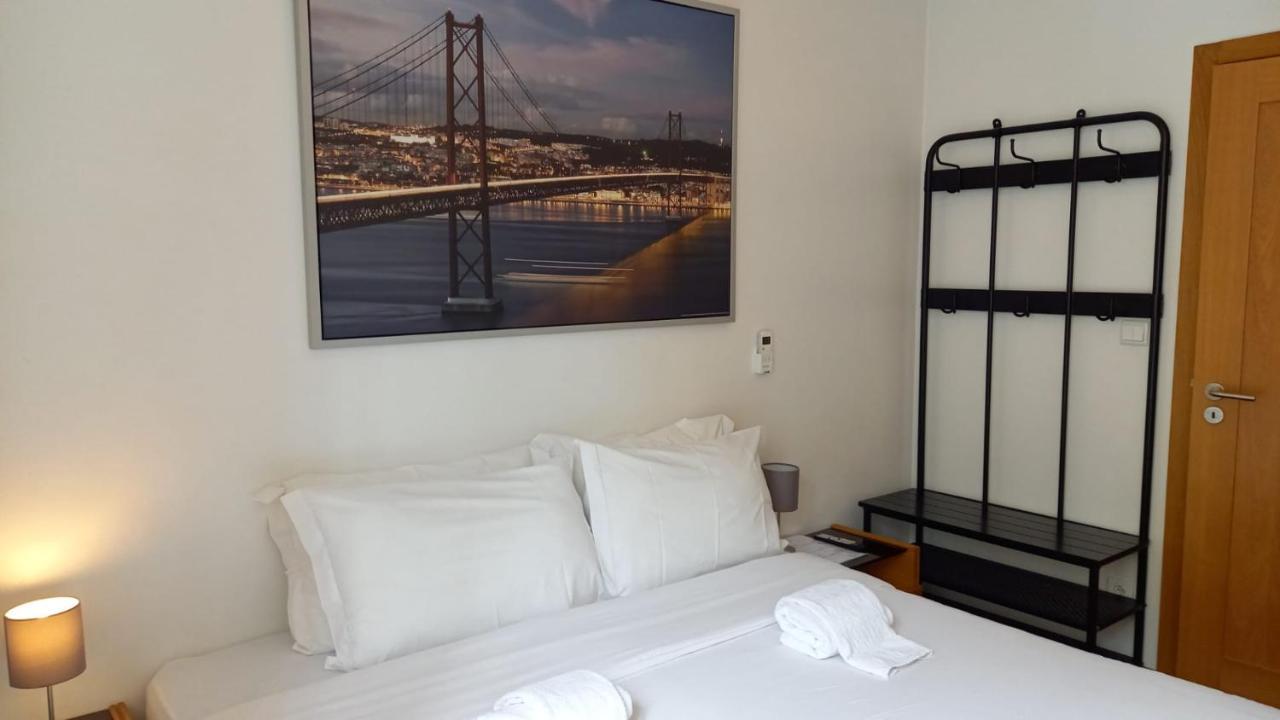 Fado Bed & Breakfast - Santos ลิสบอน ภายนอก รูปภาพ